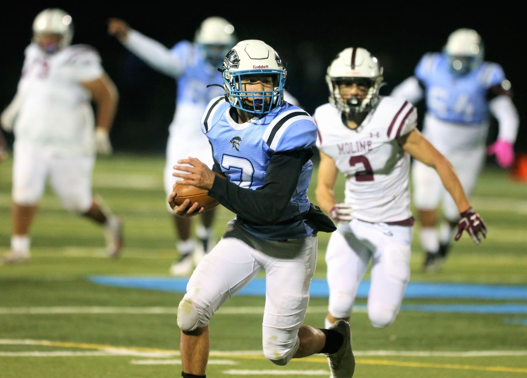 110521-qc-spt-moline fball51.jpg